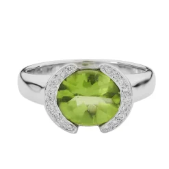 18ct White Gold Peridot Ring With Diamond Detail