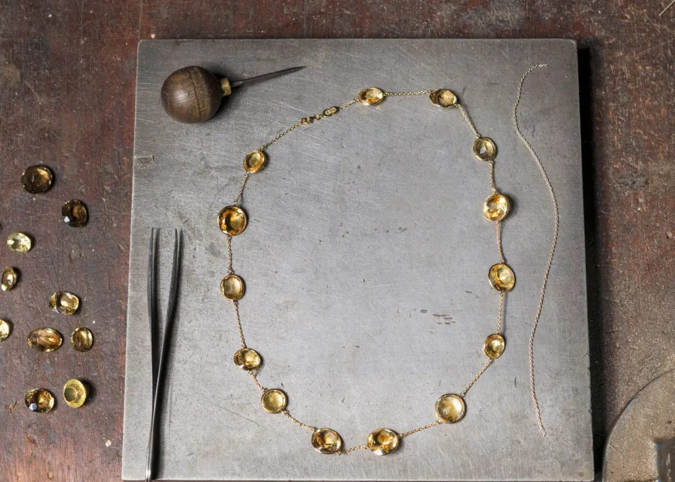 18ct Yellow Gold 24" Light And Dark Citrine Necklace