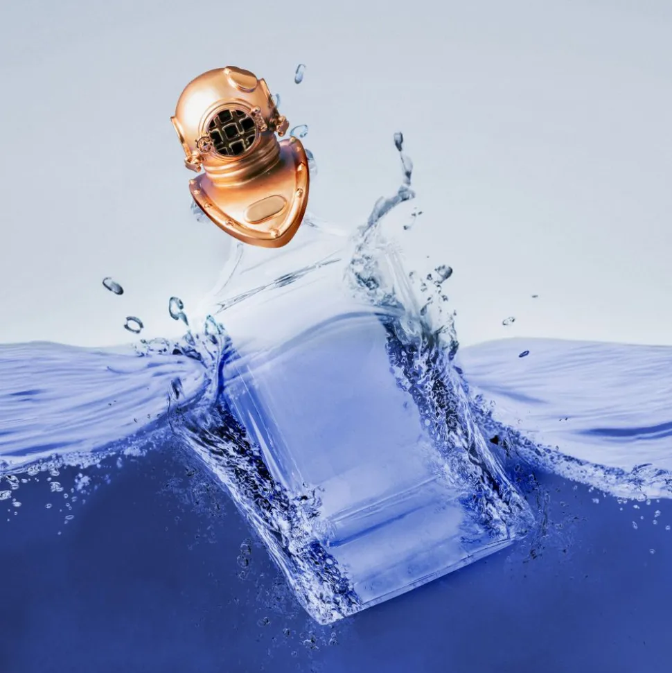 Diver Helmet Decanter